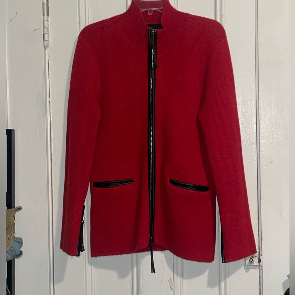 Women’s cashmere jacket